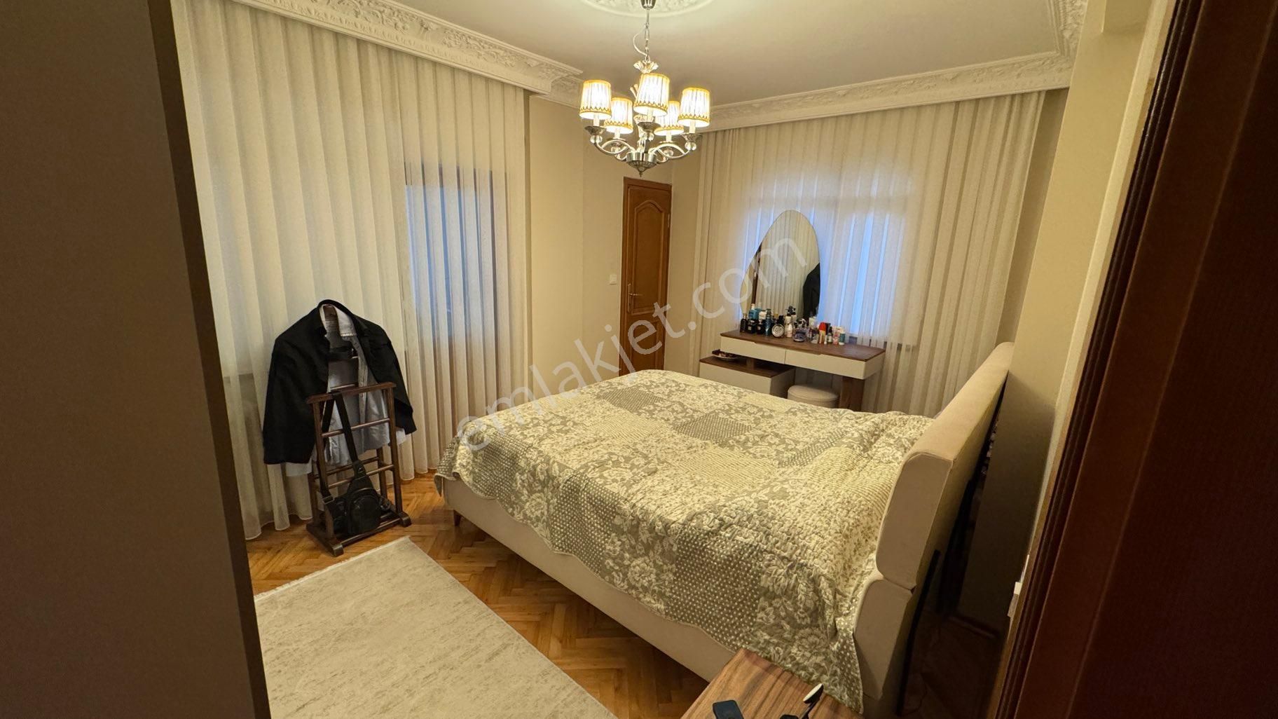 Ümraniye Tantavi'de 3 +1 Eşyalı Daire - Görsel 18