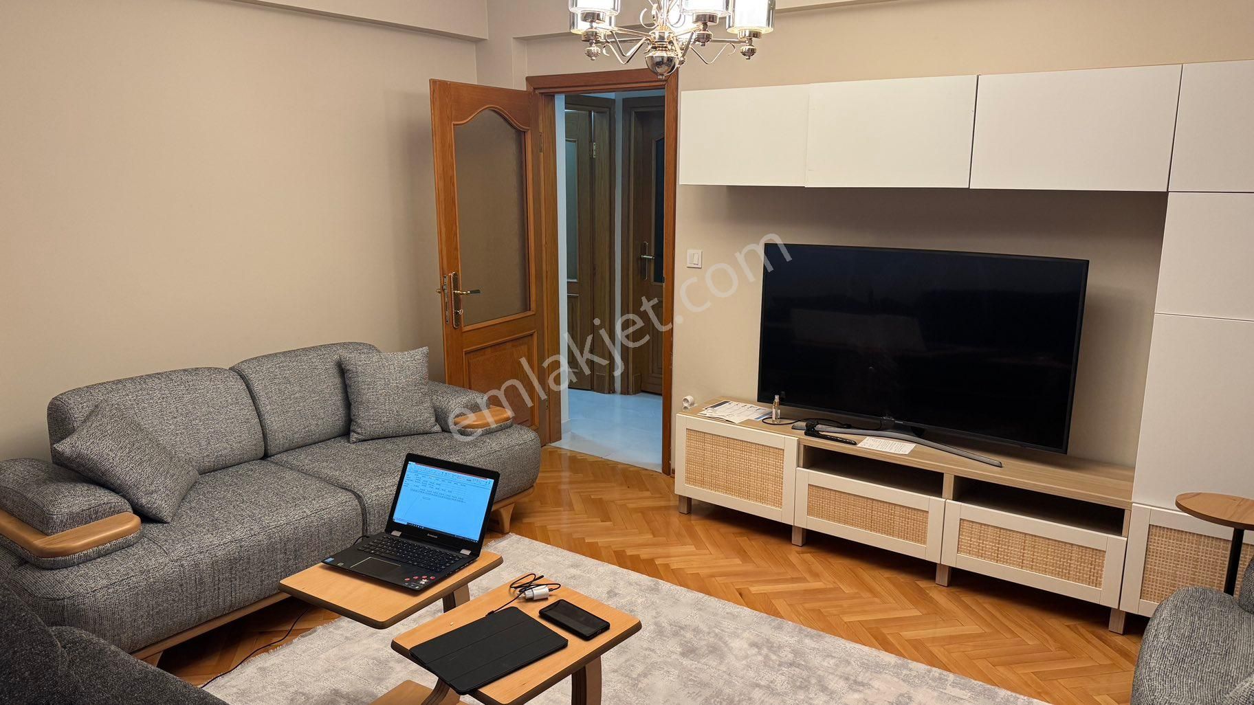 Ümraniye Tantavi'de 3 +1 Eşyalı Daire - Görsel 5