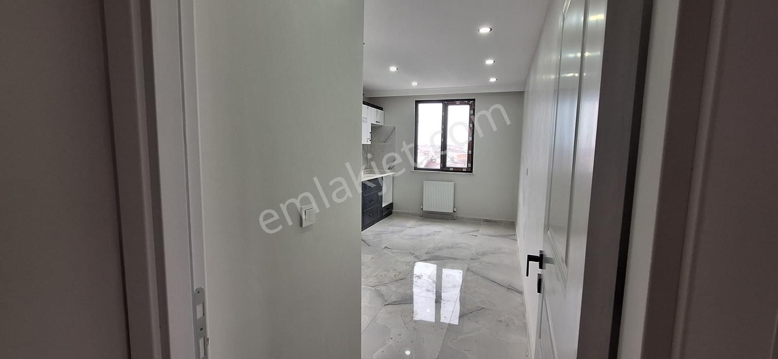 Bağlarbaşı Mahallesinde Sıfır | 3+1 | 3. Kat | Aydınlık/ferah - Görsel 7