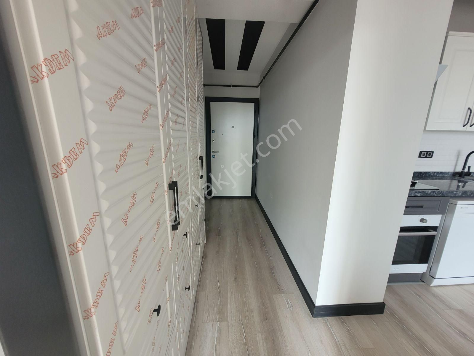 Ultralüks Panoramik Deniz Manzaralı Full Eşyalı Satılık 1+1 - Görsel 6