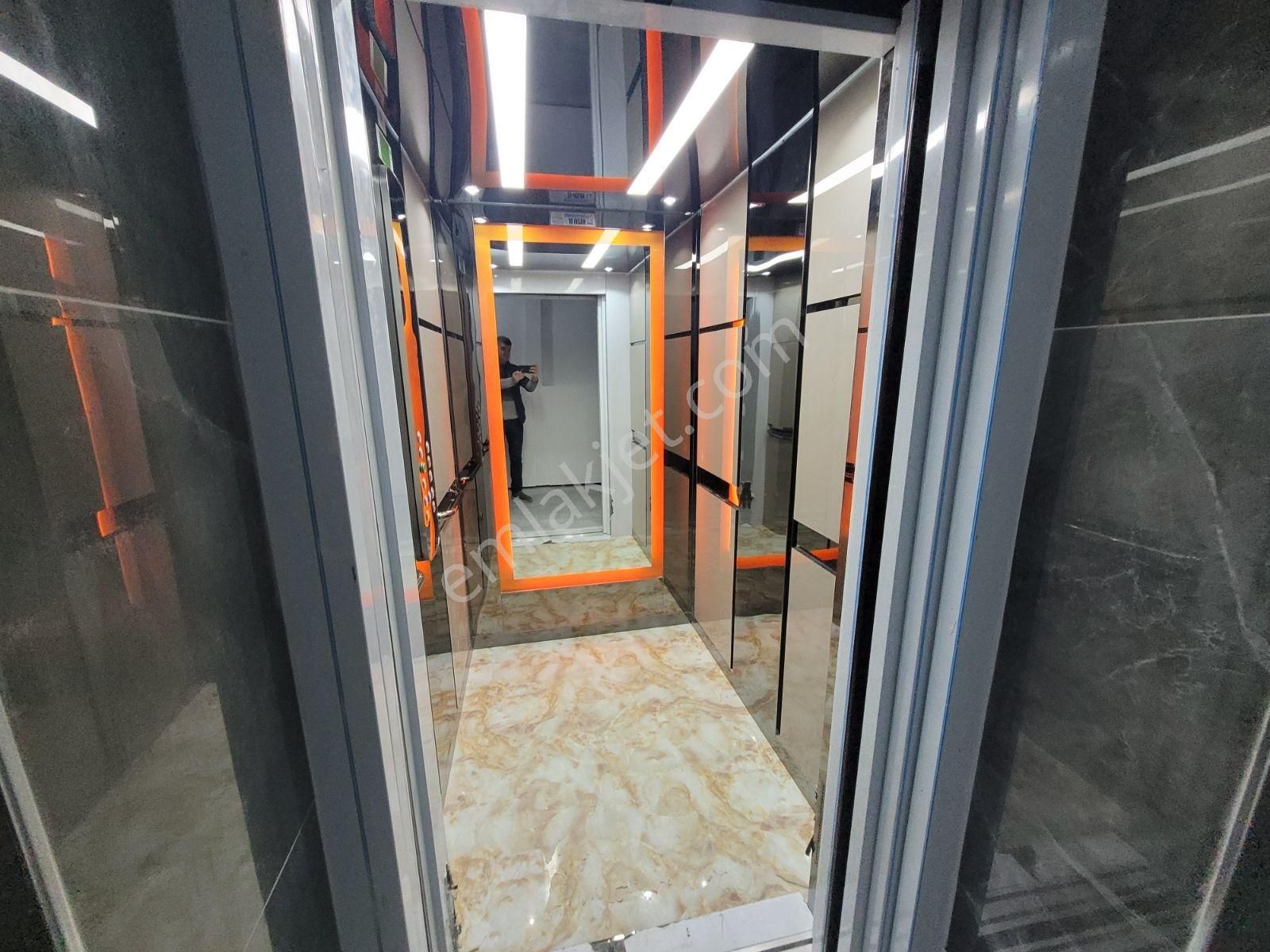 Ultralüks Panoramik Deniz Manzaralı Full Eşyalı Satılık 1+1 - Görsel 22