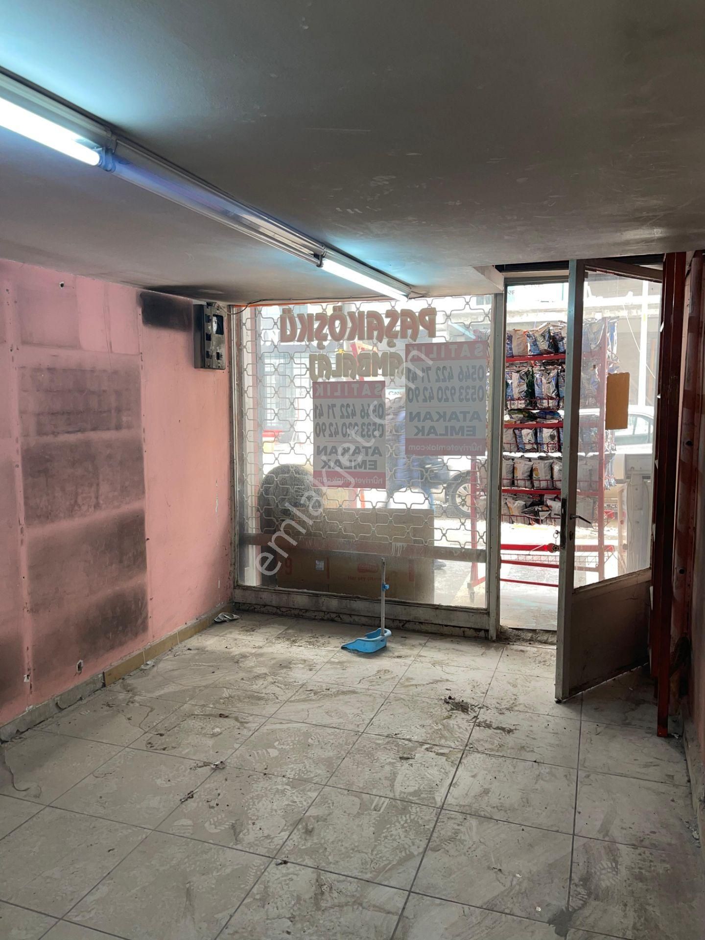 Paşaköşkü Ana Caddede 13 Met Satılık Dükkan - Görsel 19