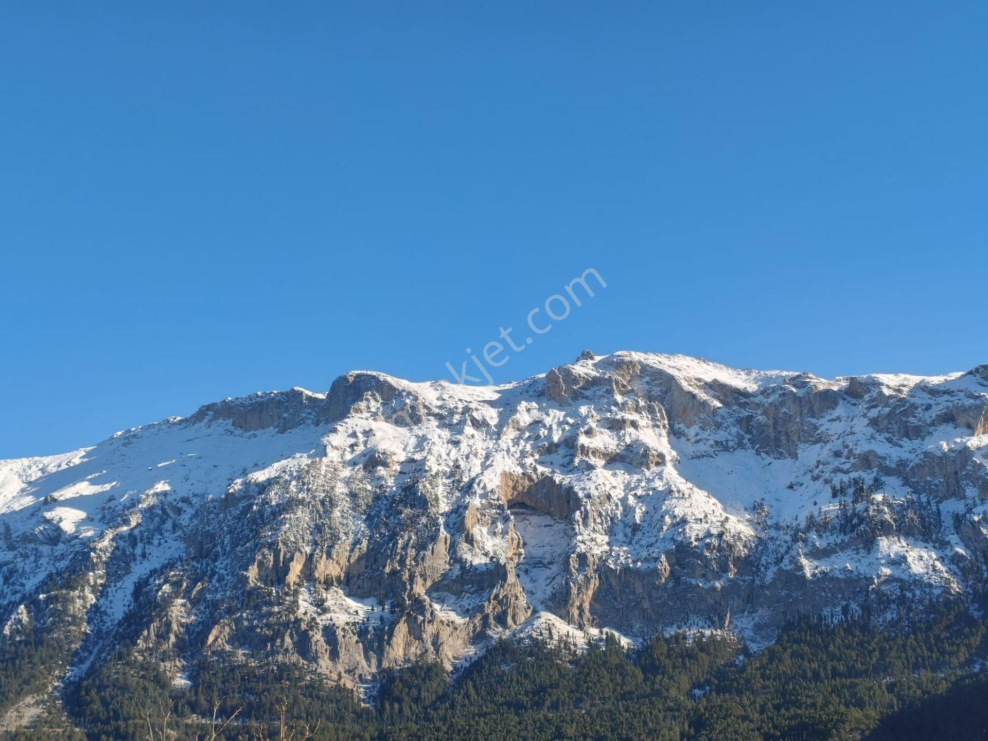 Kar Emlaktan Akçatekir Esentepede Çevre Duvarı Yapılmış 960 M2 Satılık Arsa - Görsel 4