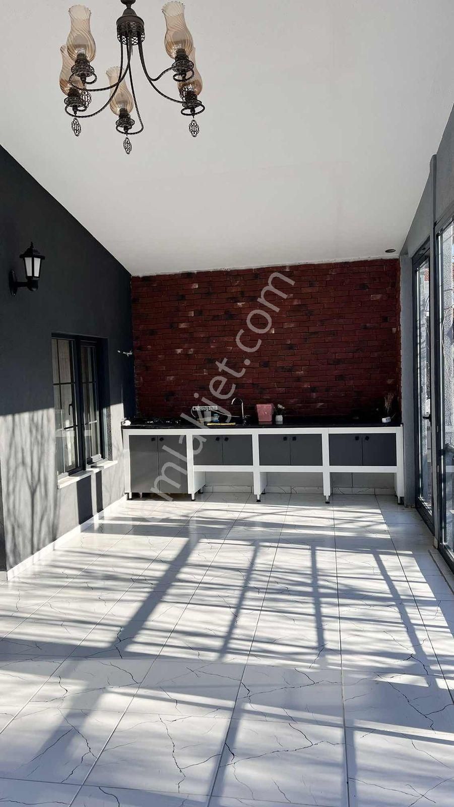 Erenköy'de Villa Tadında Arsa Fiyatına Satılık Müstakil Ev - Görsel 31