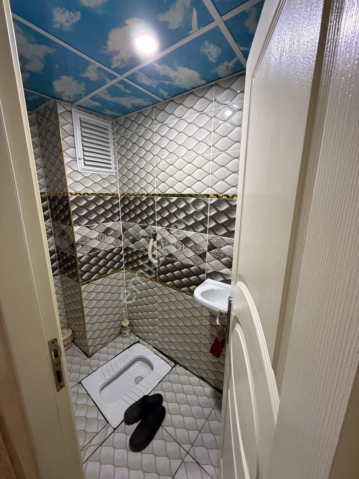 Çamlıca Da 200m2 Arsa Üzerinde 2 Katlı Müstakil Ev - Görsel 18