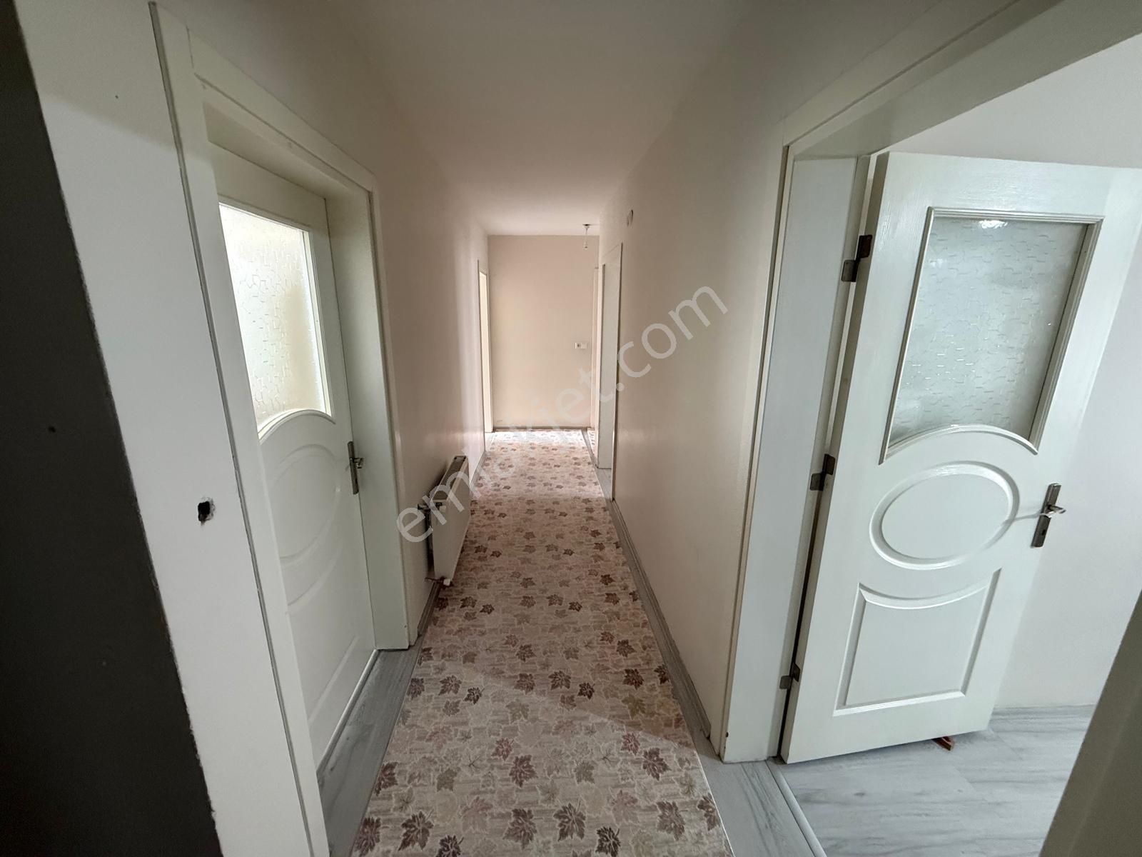 Çamlıca Da 200m2 Arsa Üzerinde 2 Katlı Müstakil Ev - Görsel 4