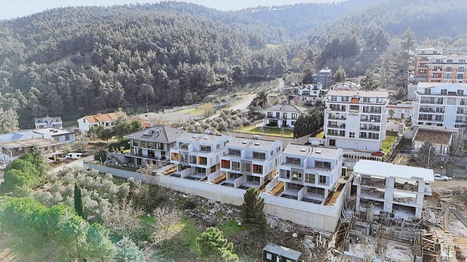 Esen'den Çalı'da Ormanın Dibinde Manzaralı Son 2 Satılık Villa