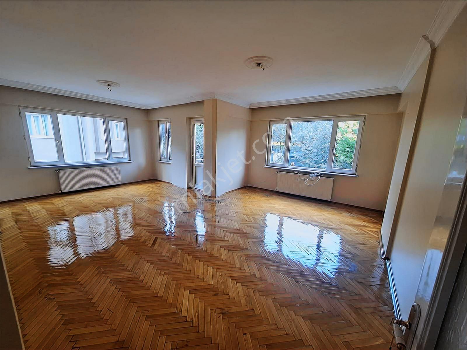 Esen'den Barbaros Cad. Üzeri Site İçi Kiralık Daire - Görsel 34