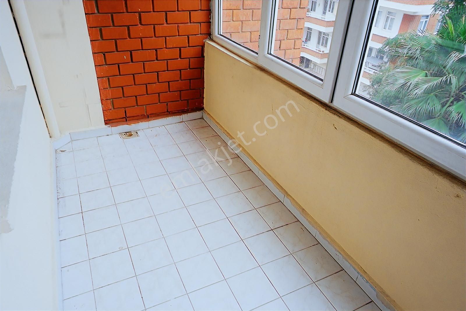 Esen'den Kanuni Caddesinde Site İçi Arakat Kiralık Daire - Görsel 19
