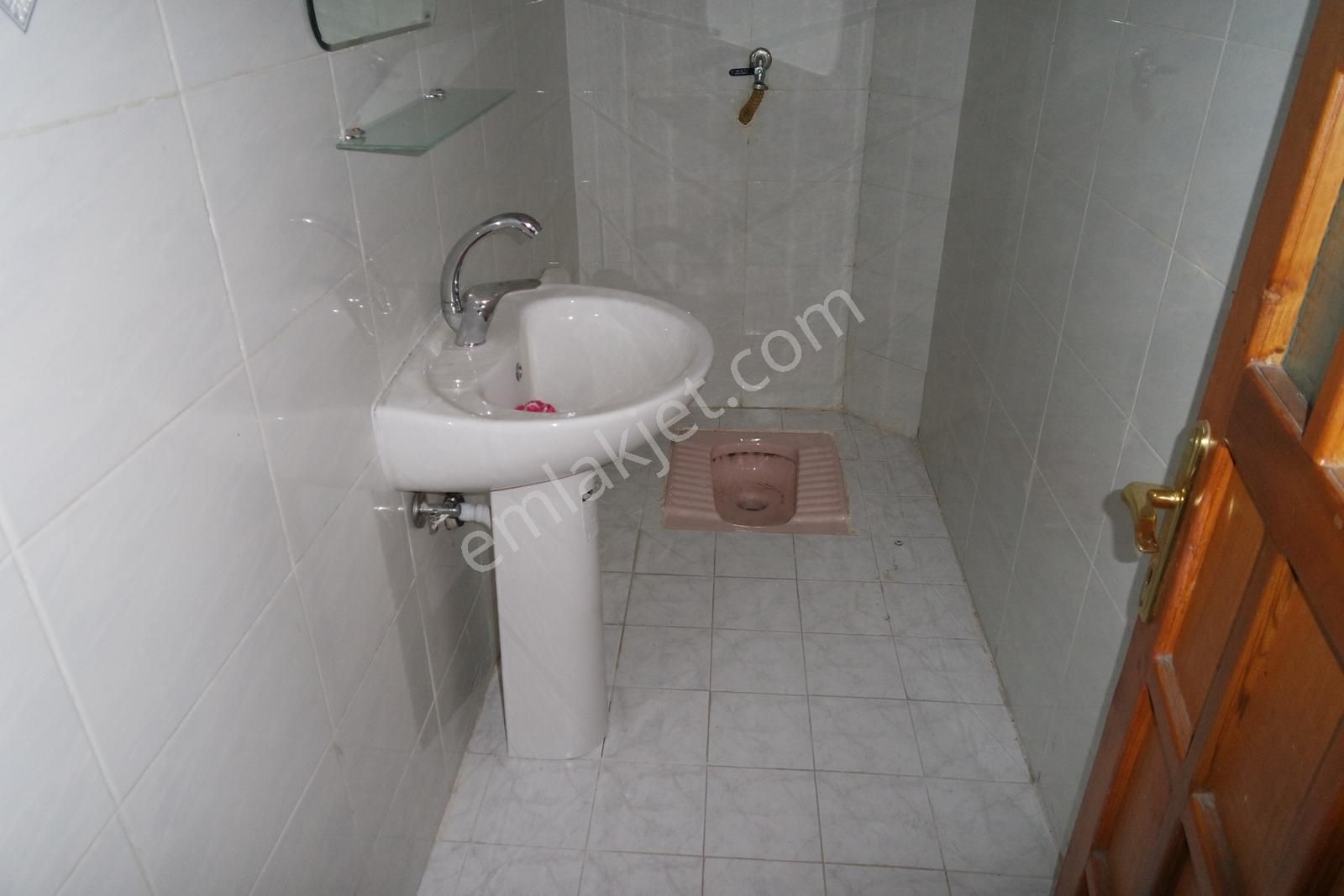 Esen'den Kanuni Caddesinde Site İçi Arakat Kiralık Daire - Görsel 6