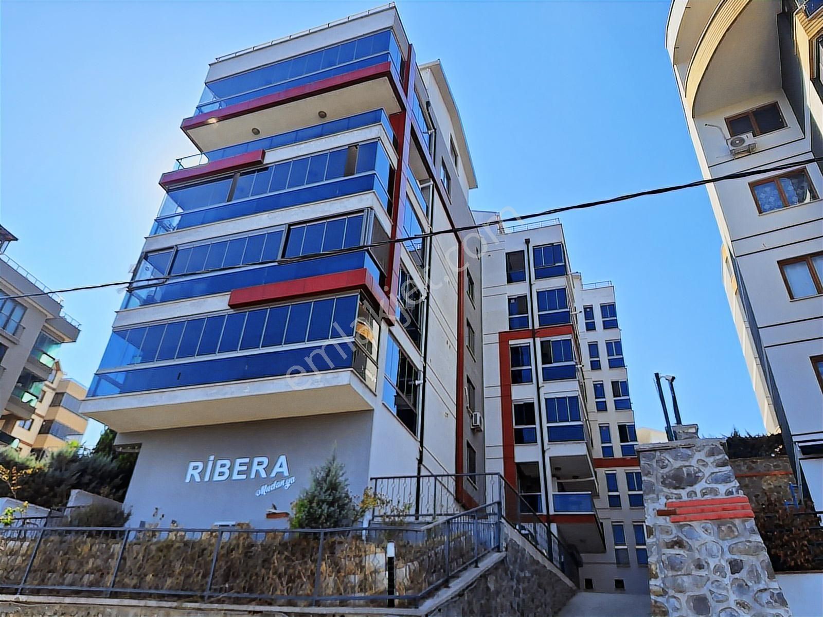 Esen'den Halitpaşa'da Deniz Manzaralı Satılık Dubleks - Görsel 2