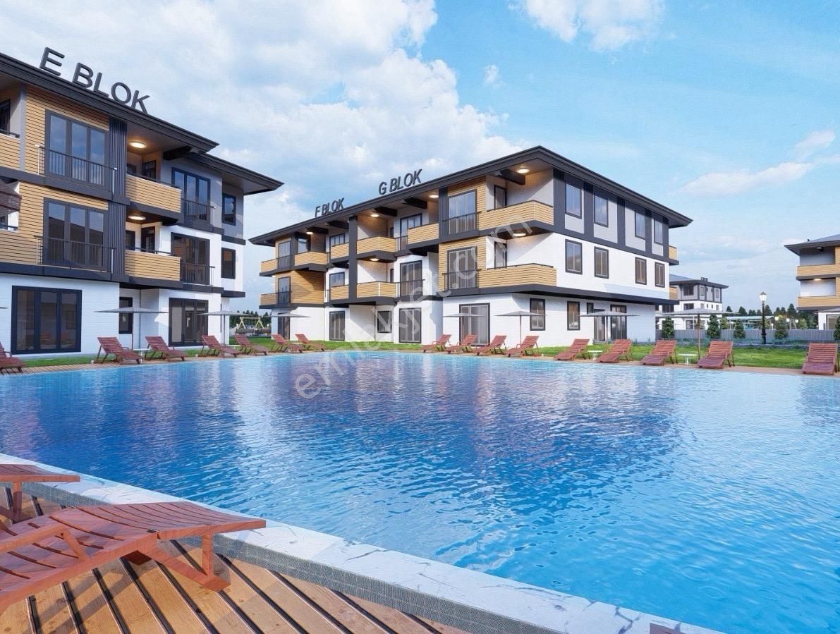 Kumbağ Havuzlu Ova Kent 2 Sitesinde Satılık 2+1 Dubleks Daireler