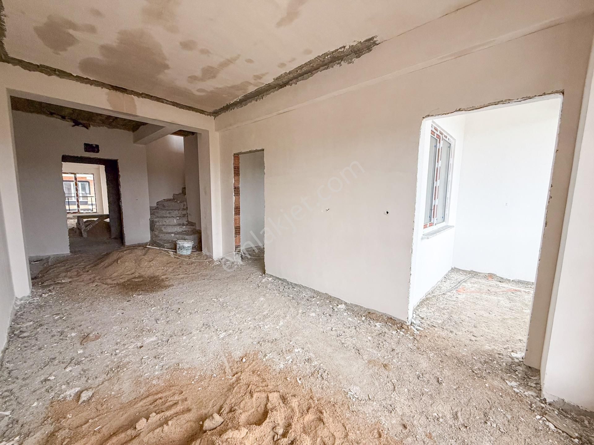 Kumbağ Havuzlu Ova Kent 2 Sitesinde Satılık 2+1 Dubleks Daireler - Görsel 17