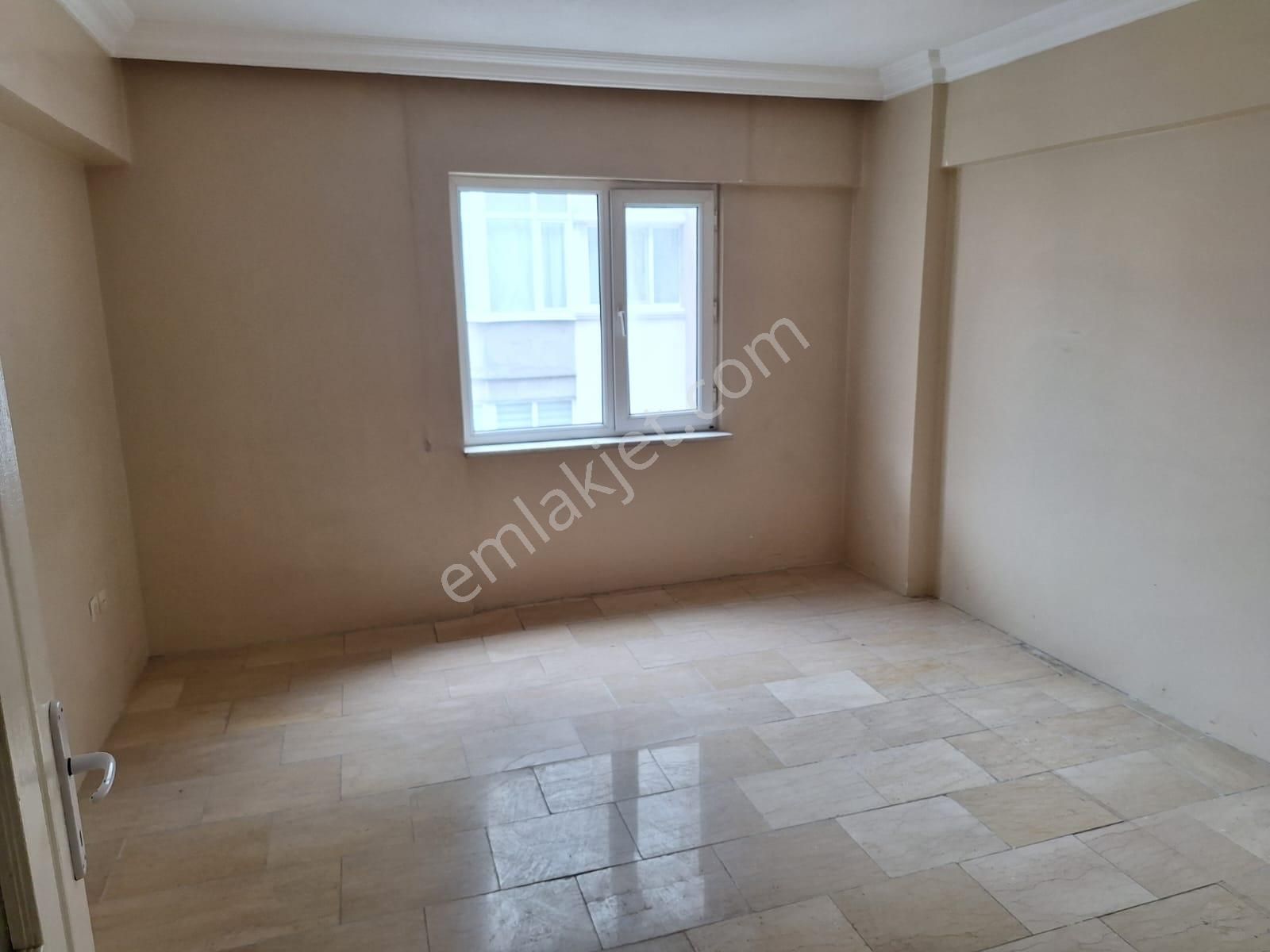 Esen'den Fsm'de Havuzlu Site İçi Arakat Satılık Daire - Görsel 3