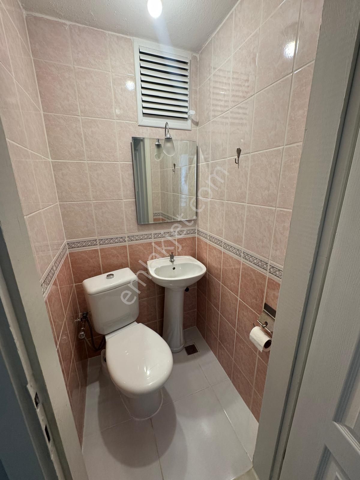 Esen'den Fsm'de Havuzlu Site İçi Arakat Satılık Daire - Görsel 4