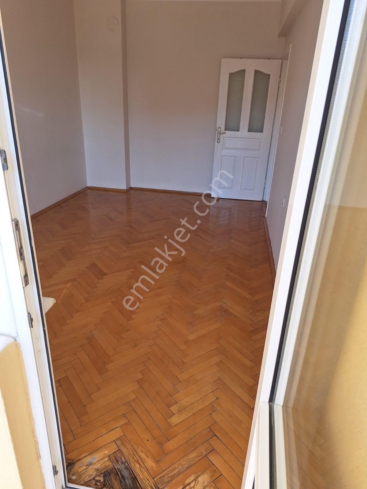 Esen'den Barbaros Cadesinde Doğu Cephe Site İçi Kiralık Daire - Görsel 25