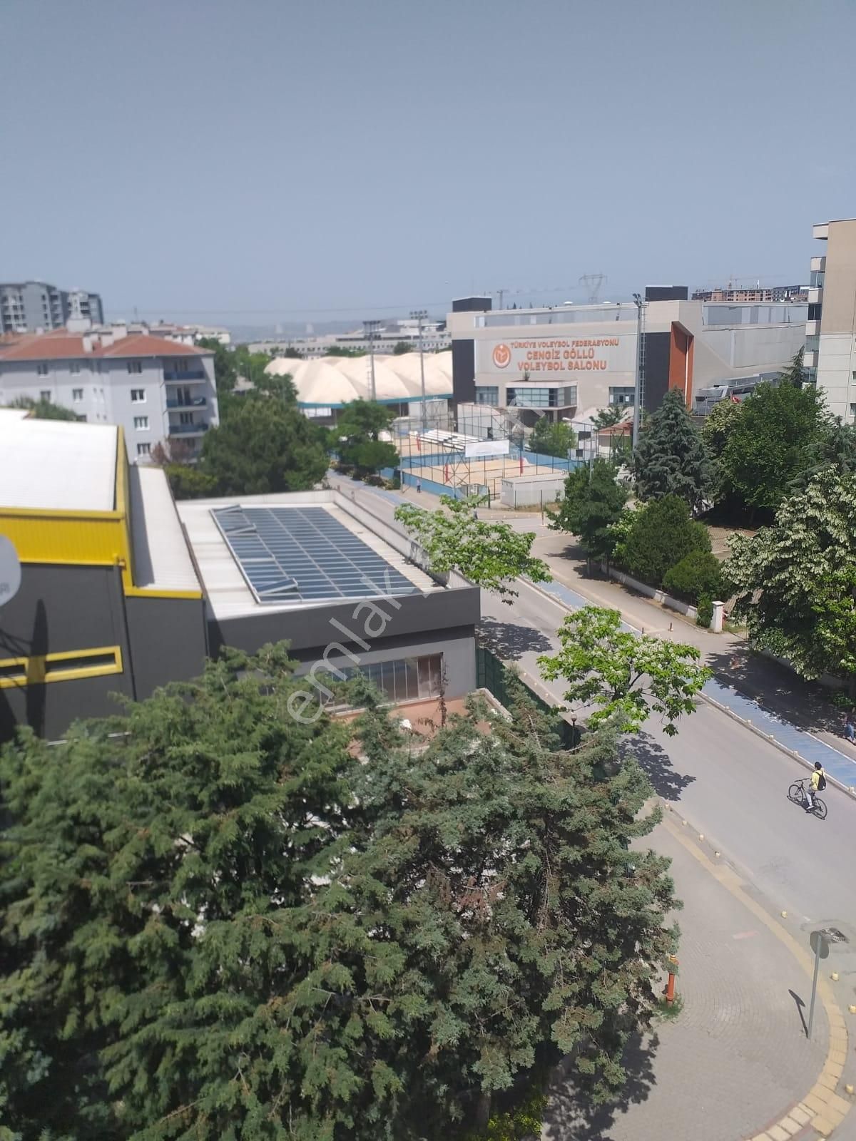 Esen'den Barbaros Cadesinde Doğu Cephe Site İçi Kiralık Daire - Görsel 2