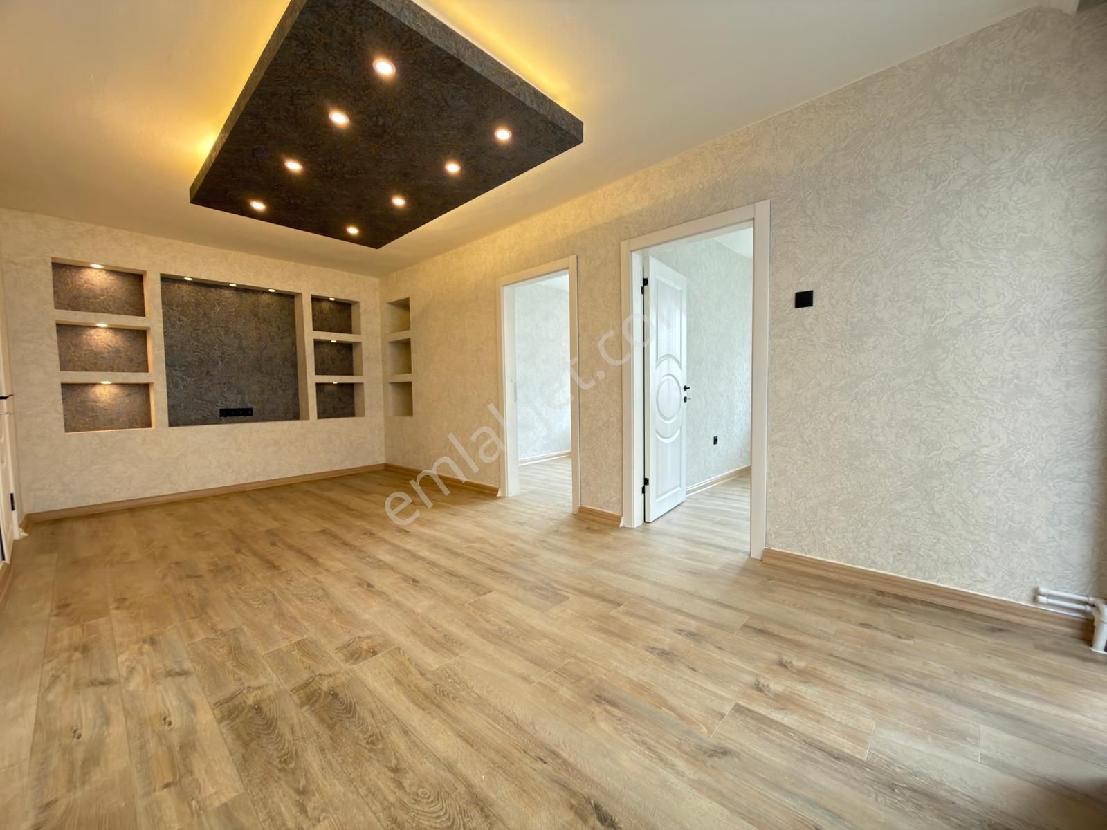 Kariyerden A.eğlence Göbekde Ara Katta Ultra Lüks Yapılı 3+1 Daire - Görsel 24