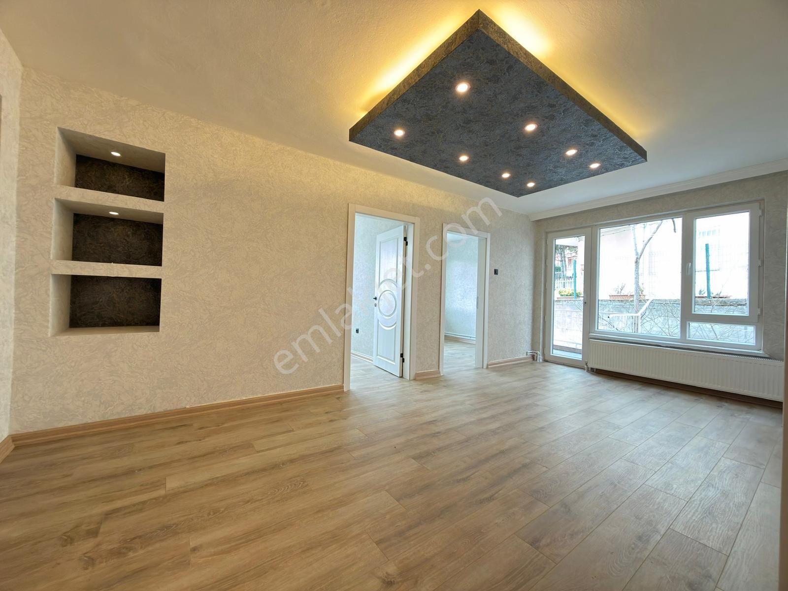 Kariyerden A.eğlence Göbekde Ara Katta Ultra Lüks Yapılı 3+1 Daire - Görsel 4