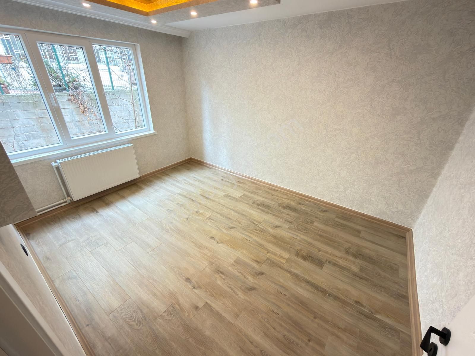 Kariyerden A.eğlence Göbekde Ara Katta Ultra Lüks Yapılı 3+1 Daire - Görsel 28