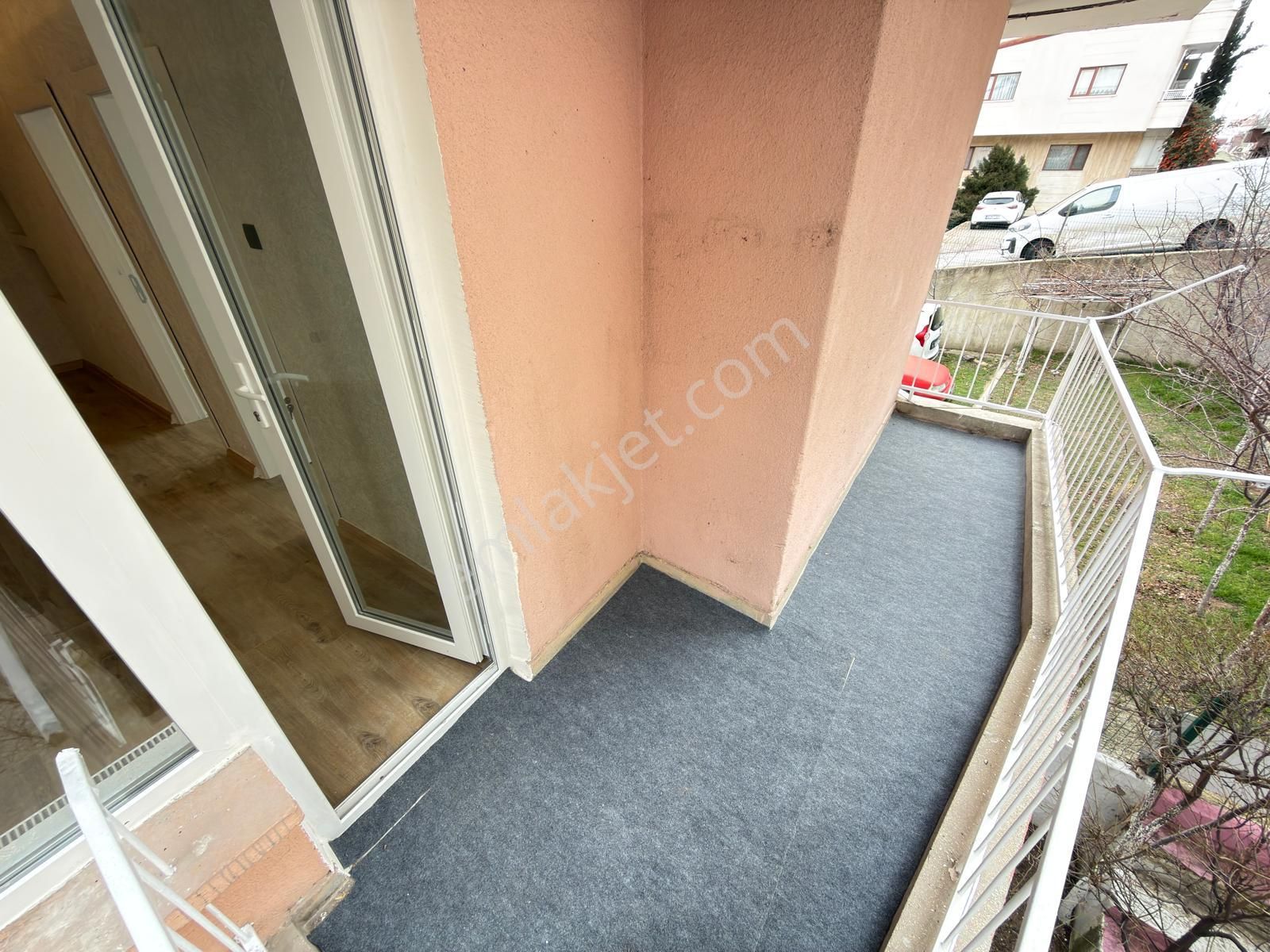 Kariyerden A.eğlence Göbekde Ara Katta Ultra Lüks Yapılı 3+1 Daire - Görsel 35