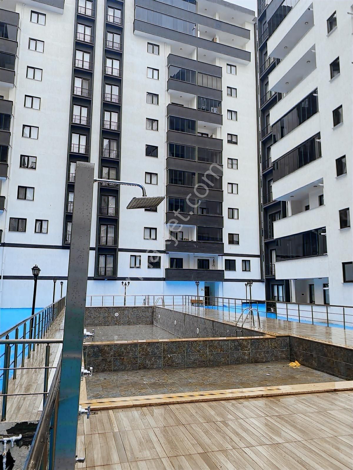 Esen'den Yüzme Havuzlu Sitede Dubleks Kiralık Daire - Görsel 17