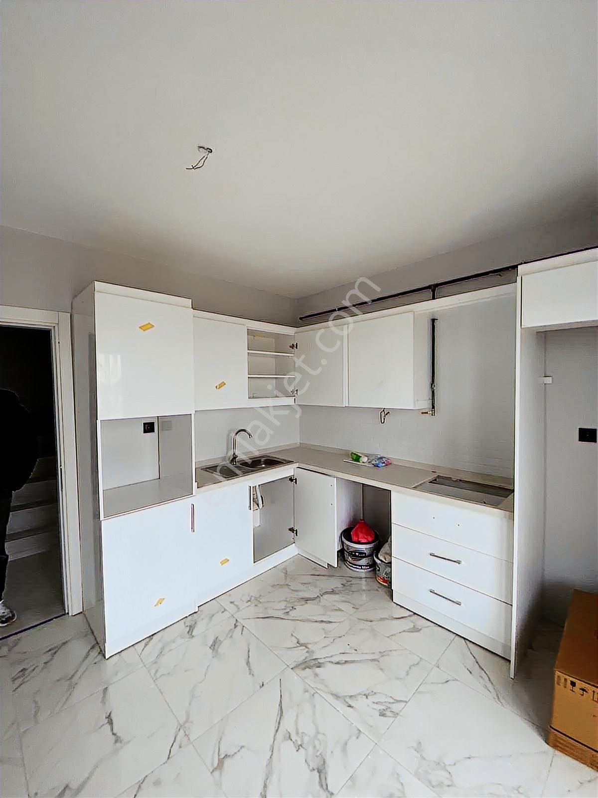 Esen'den Yüzme Havuzlu Sitede Dubleks Kiralık Daire - Görsel 25