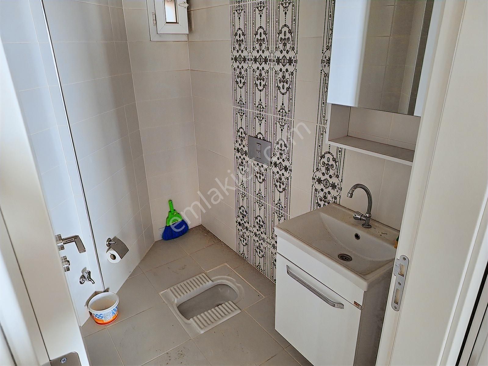 Esen'den Konak'ta Site İçi Manzaralı - 6+2 Kiralık Dubleks - Görsel 17