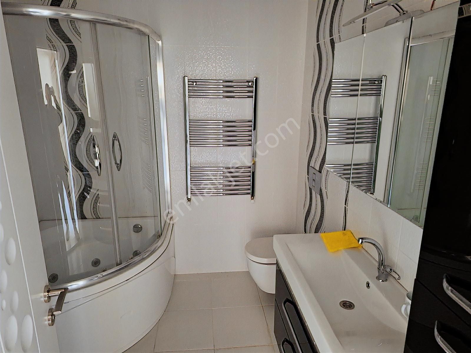 Esen'den Konak'ta Site İçi Manzaralı - 6+2 Kiralık Dubleks - Görsel 6