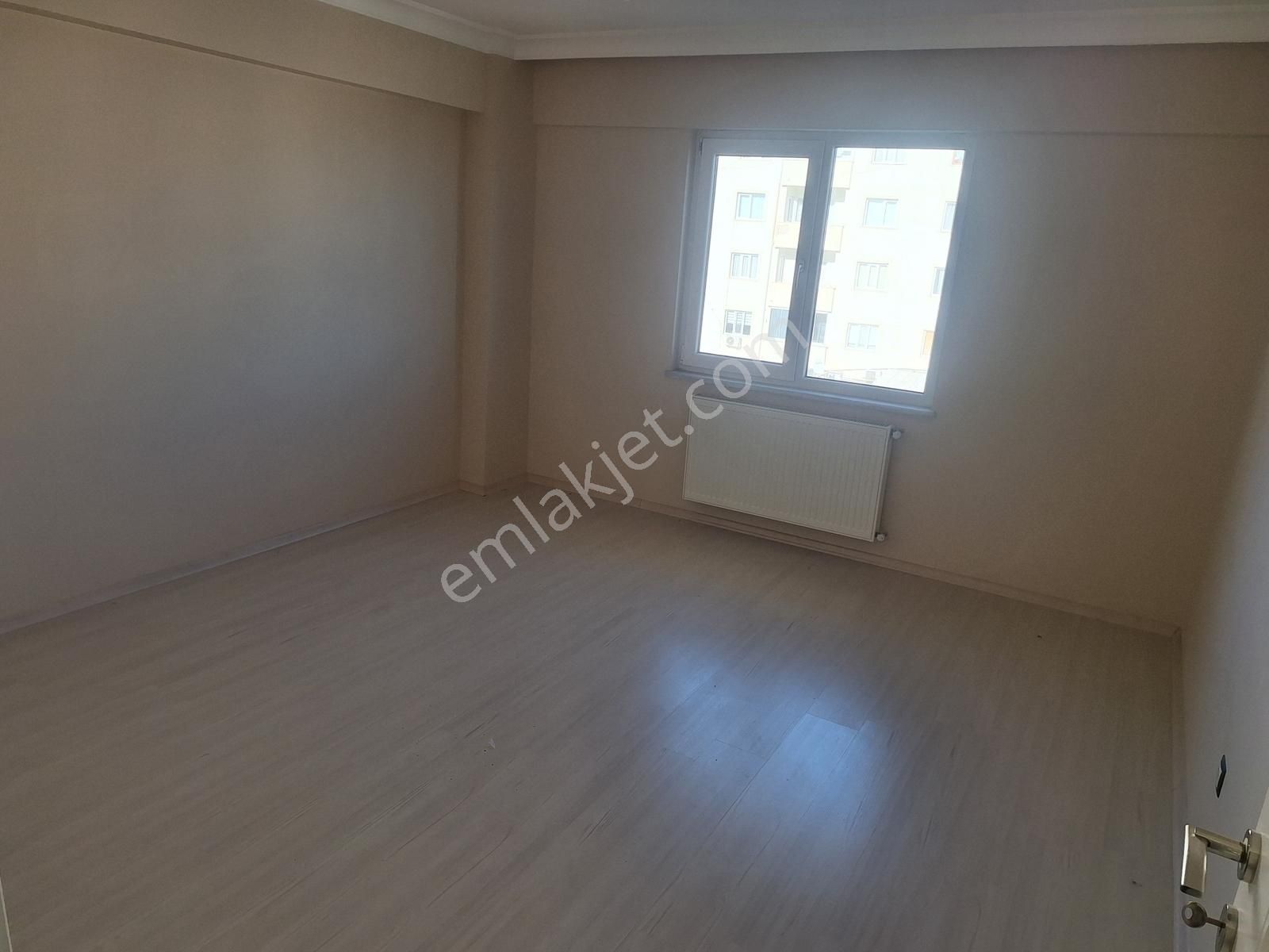 Esen'den Konak'ta Site İçi Manzaralı - 6+2 Kiralık Dubleks - Görsel 24