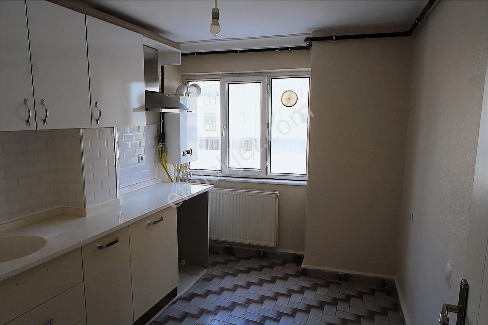 Esen'den Soğukkuyu'da Merkez'de Kiralık Daire - Görsel 17