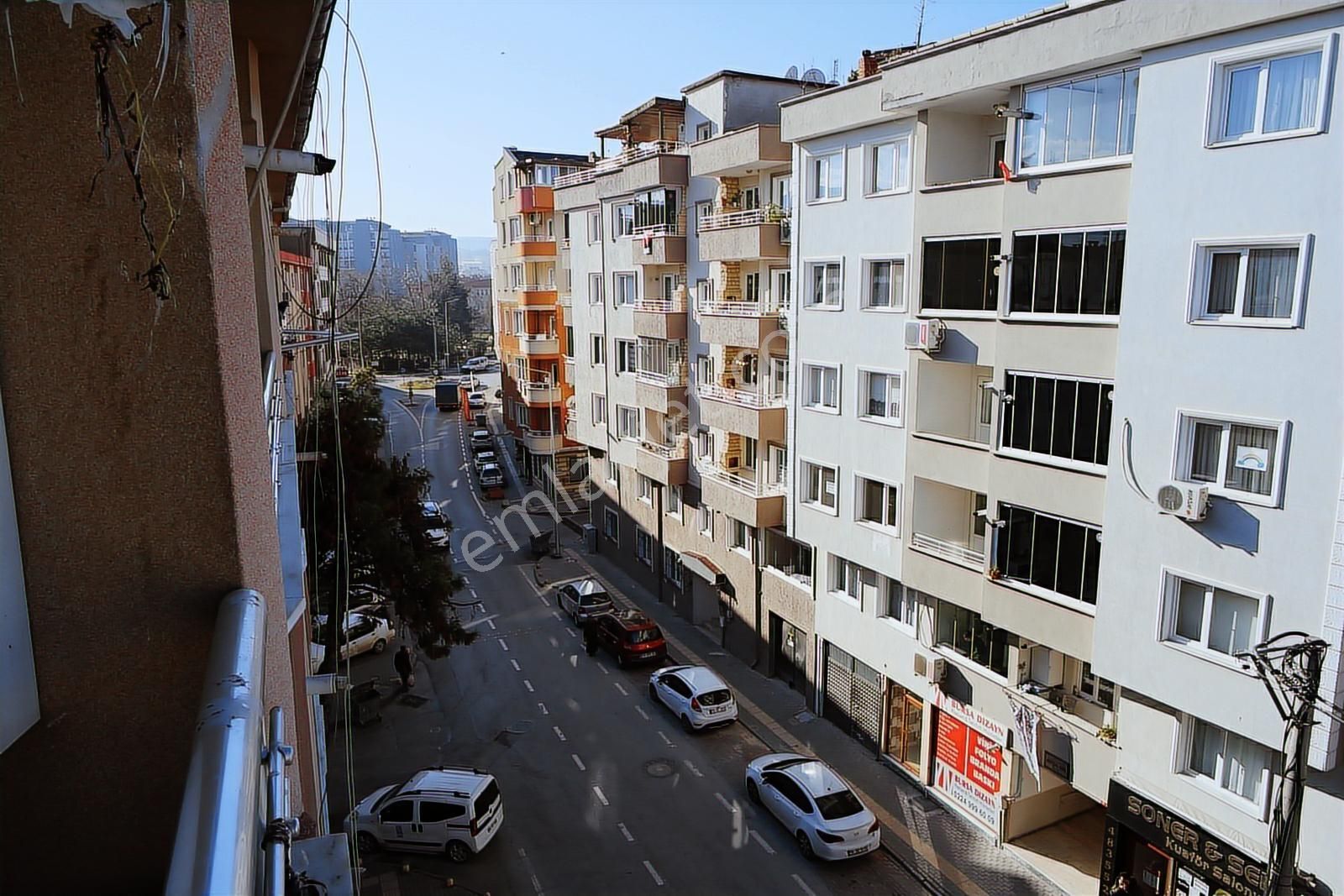 Esen'den Pazara Ve Belediye'ye 1 Dk Mesafede Kiralık Daire - Görsel 32