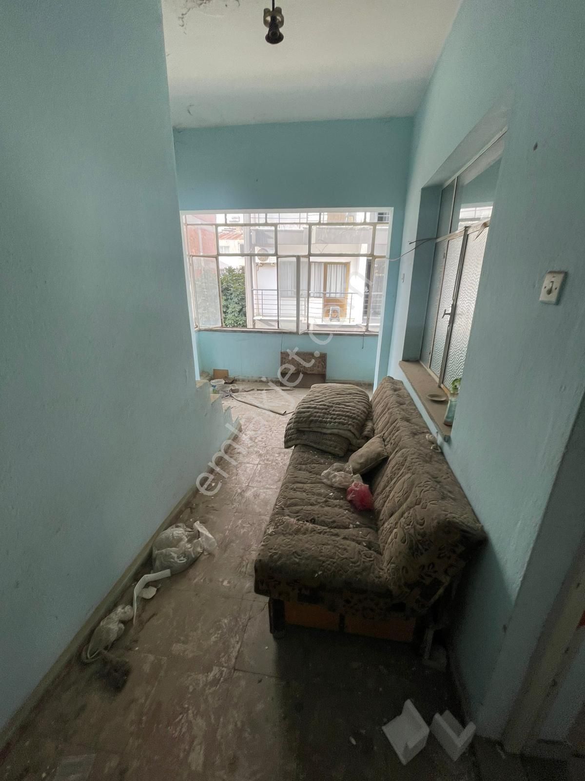 Aydın Nazilli Cumhuriyet Mahallesinde Satılık 2 Katlı Binanın 2. Katı - Görsel 11