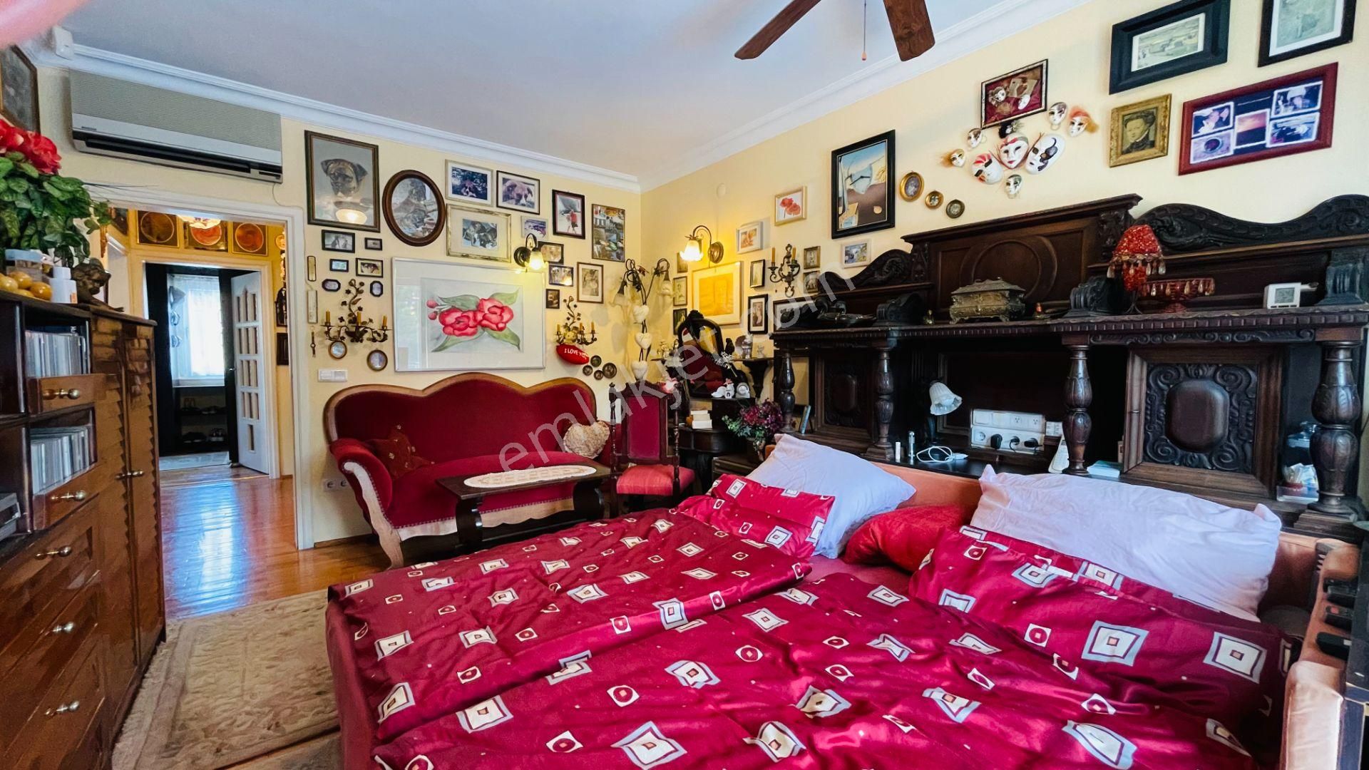 Kemer Kiriş'te Muhteşem Dağ Manzaralı Satılık Tripleks Villa - Görsel 13