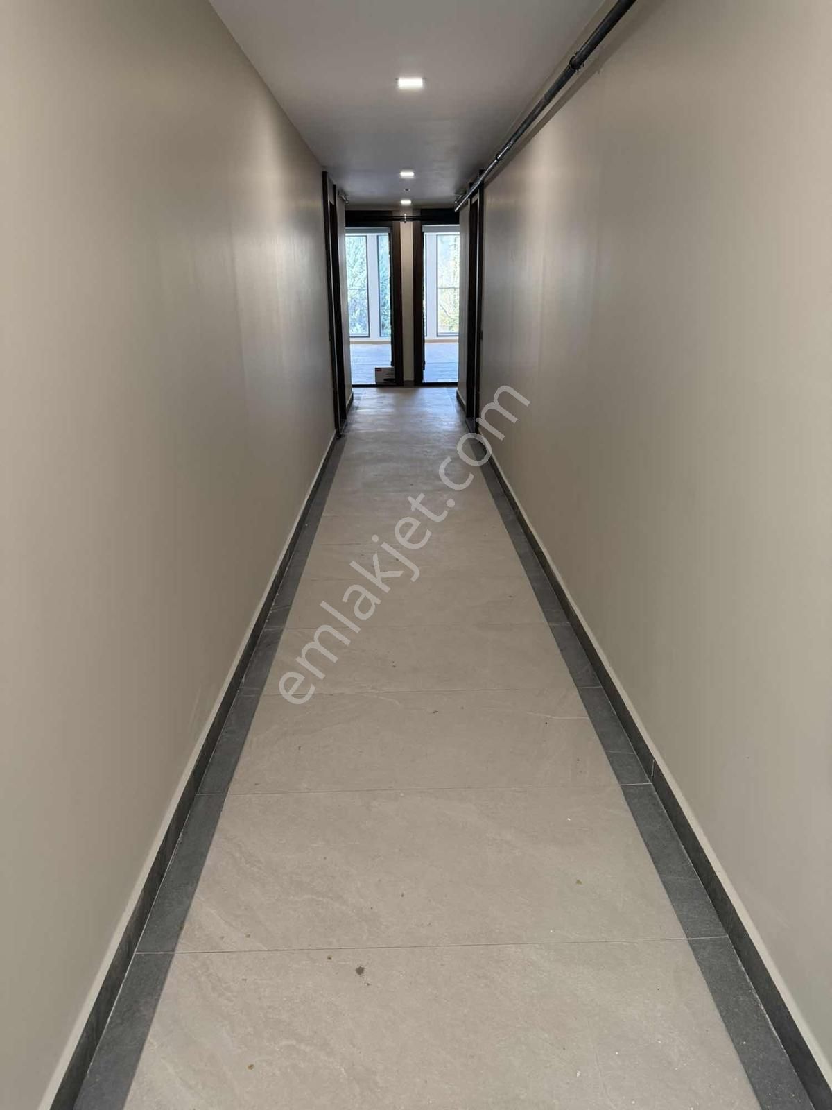 Çankaya Gop Nenehatun Caddesi Yeni Binada 1+1 Ofis İsyeri - Görsel 12