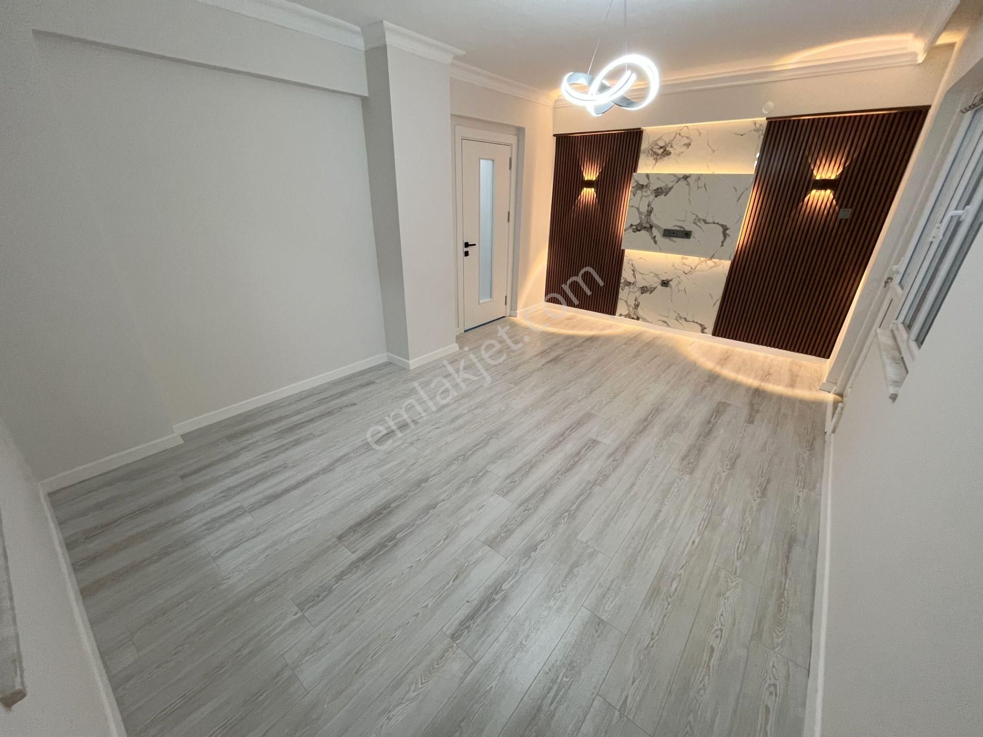 💥 Güç Gayrimenkul'den Akçay Merkez'de Ayrı Mutfaklı Lüx Yapılı Ara Kat 2+1 Daire - Görsel 24