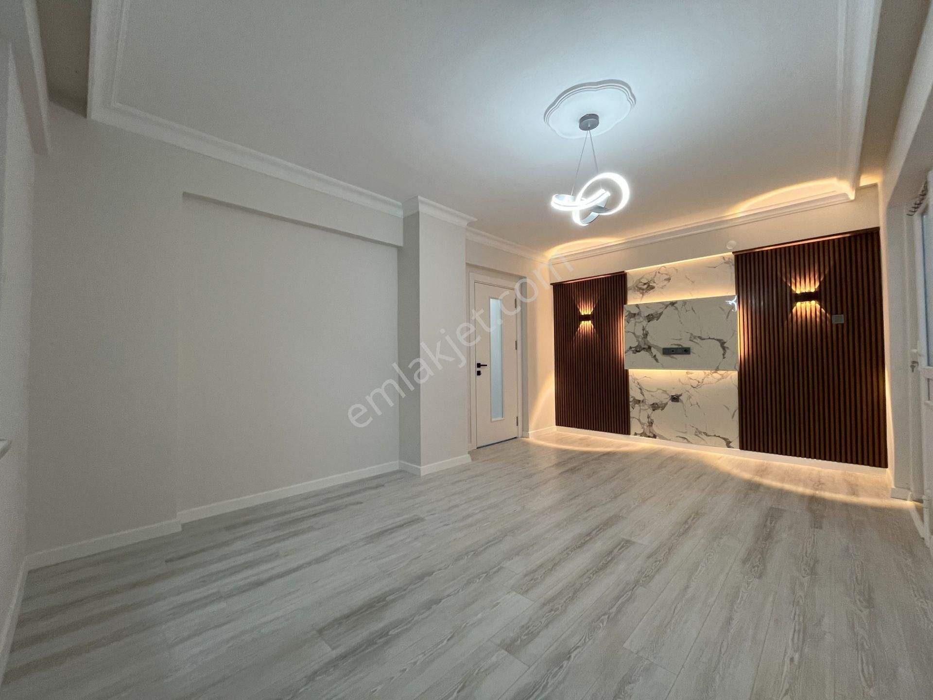 💥 Güç Gayrimenkul'den Akçay Merkez'de Ayrı Mutfaklı Lüx Yapılı Ara Kat 2+1 Daire - Görsel 33