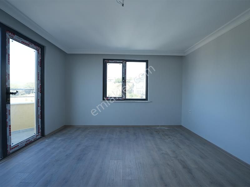 C21 Cius; Umurbeyde Körfez Manzaralı 3+1 Dubleks Kiralık - Görsel 7