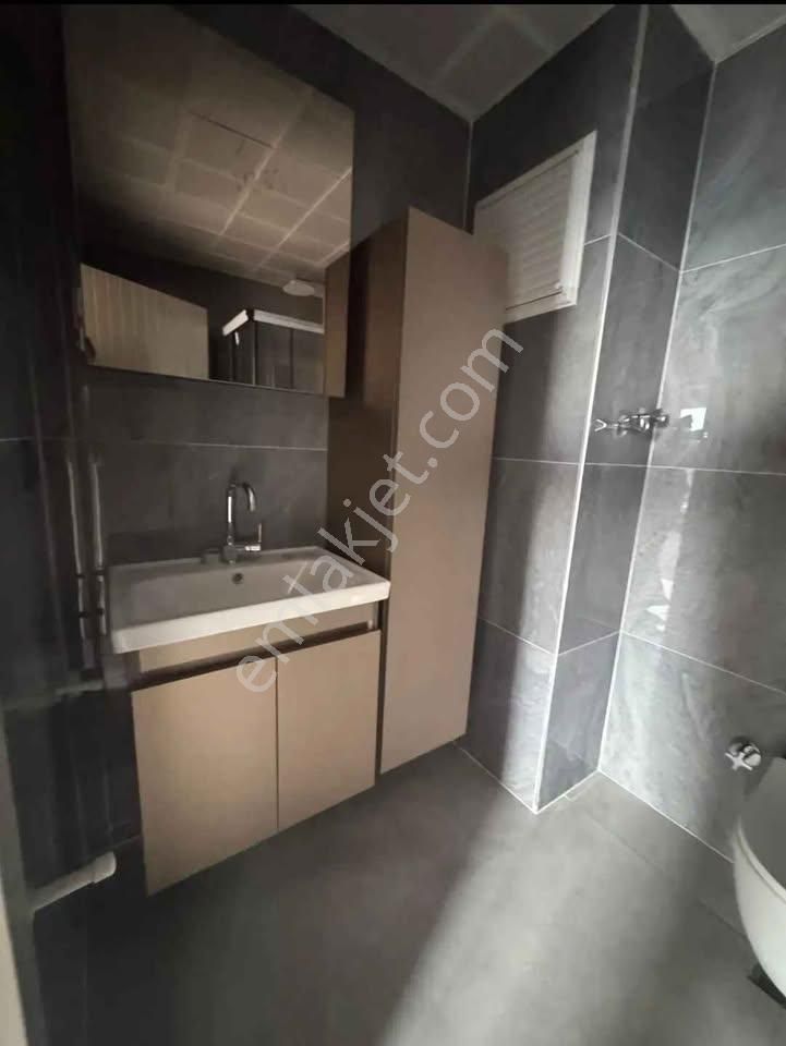 Metrobüse Yakın Oturuma Hazır İskanlı 2+1 Fırsat Dairemiz - Görsel 9