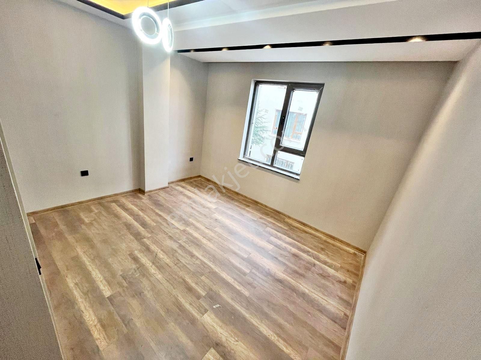 Etlik Merkezde E.banyo G.odalı Ultra Lüks Acil Satılık Sıfır 2+1 - Görsel 20