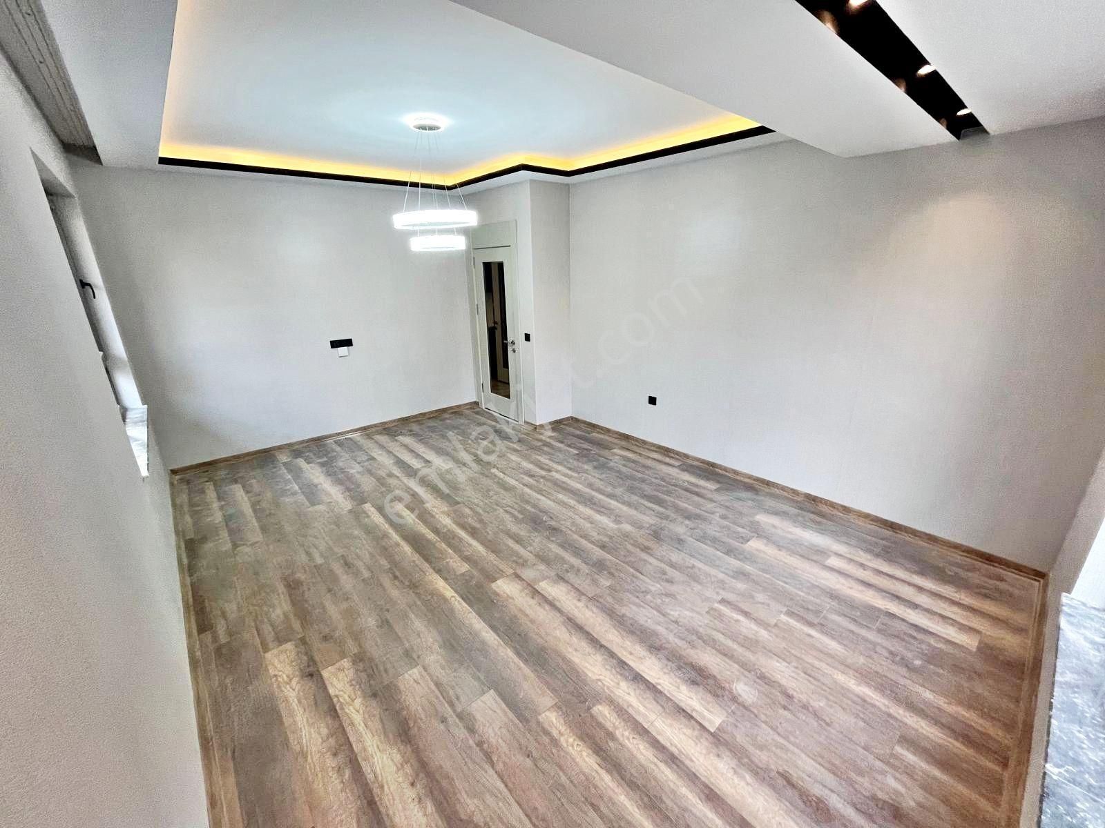 Etlik Merkezde E.banyo G.odalı Ultra Lüks Acil Satılık Sıfır 2+1 - Görsel 9