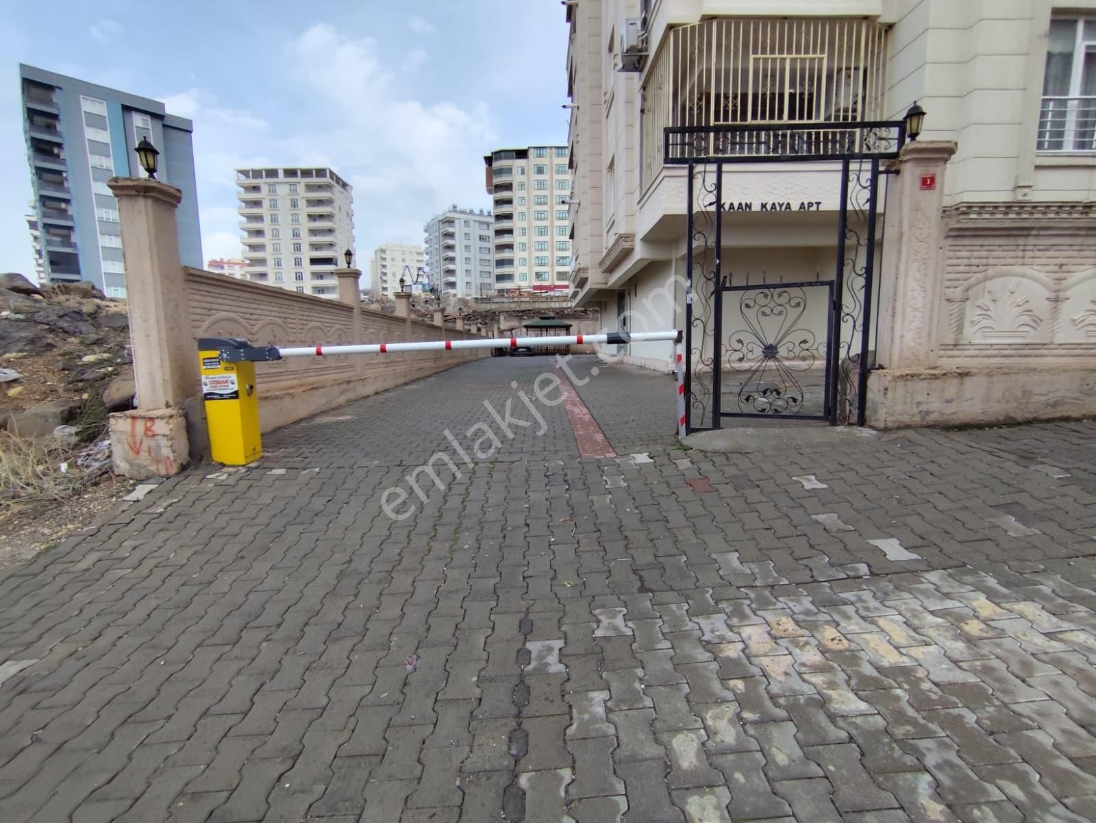 Karaköprü Güzelşehirde Kiralık 2+1 Düz Giriş Kat - Görsel 13