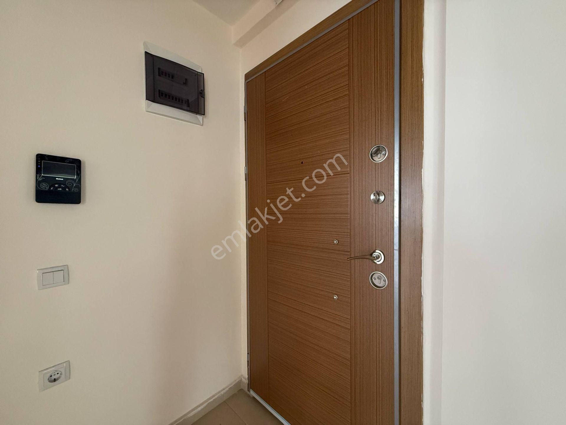 Şafak Emlak Toros Mah. Havuzlu Site İçerisinde Sıfır 2+1 125m2 - Görsel 16