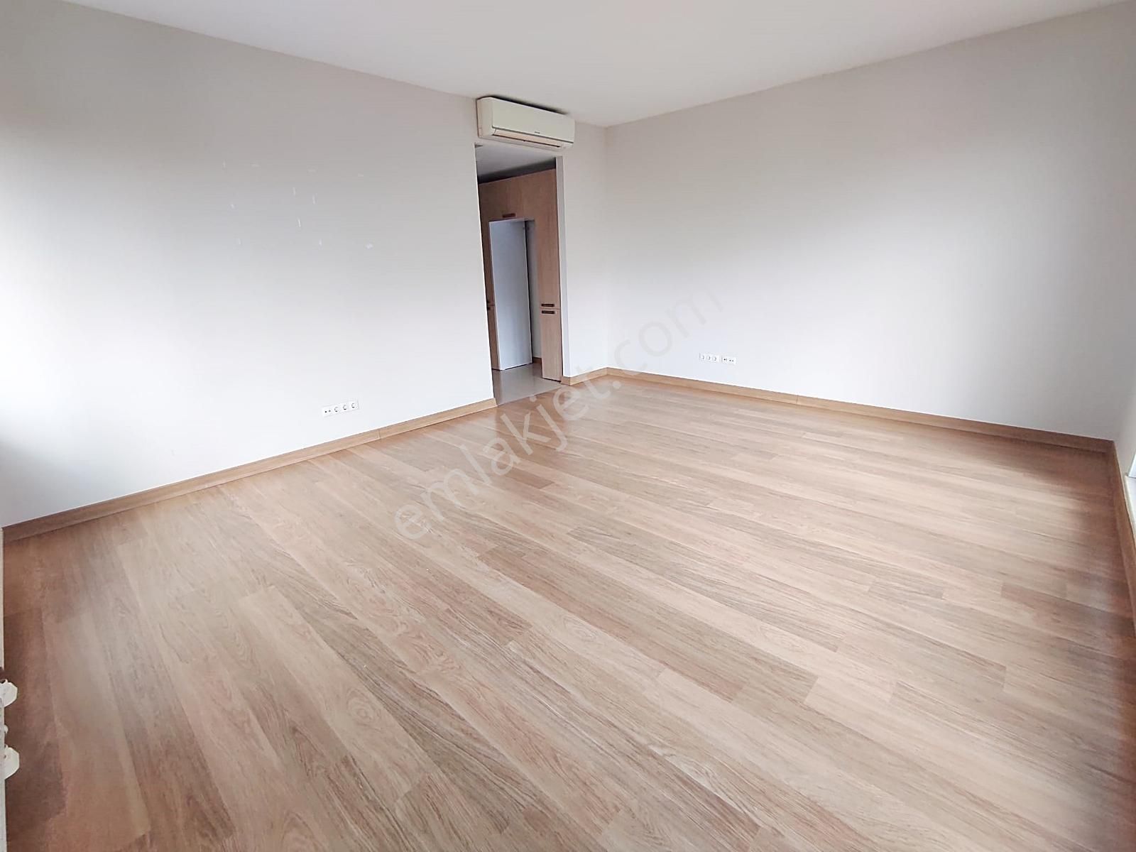 Hometown Gayrimenkulden Nish Adalar Deniz Manzaralı 2+1 A Daire - Görsel 2