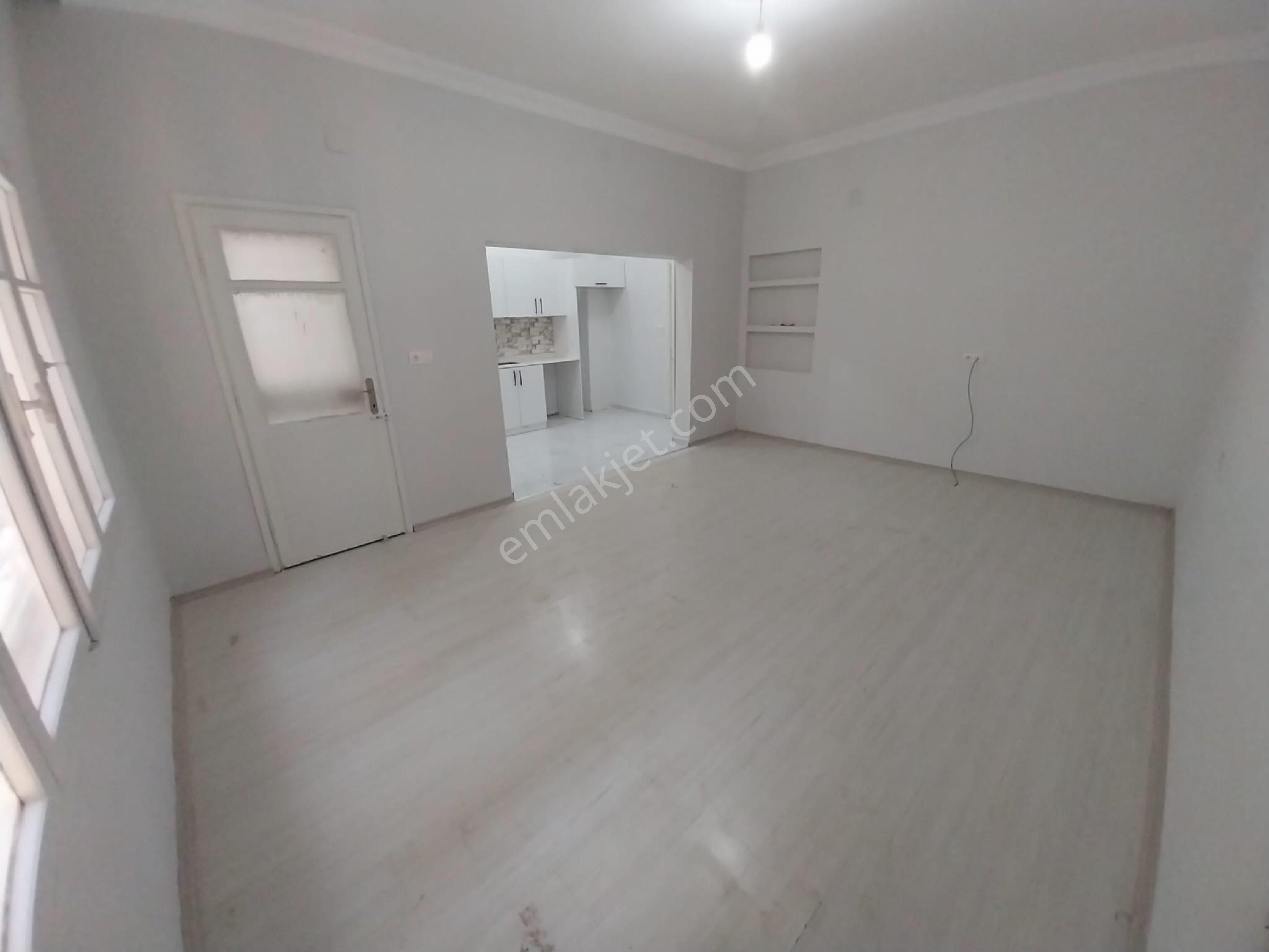 Alfa'dan Barajyolu Hastaneler Üst Geçiti Niv Göz Sokağı Full Yapılı Temiz Cazip Kiralık Daire!!!!! - Görsel 3