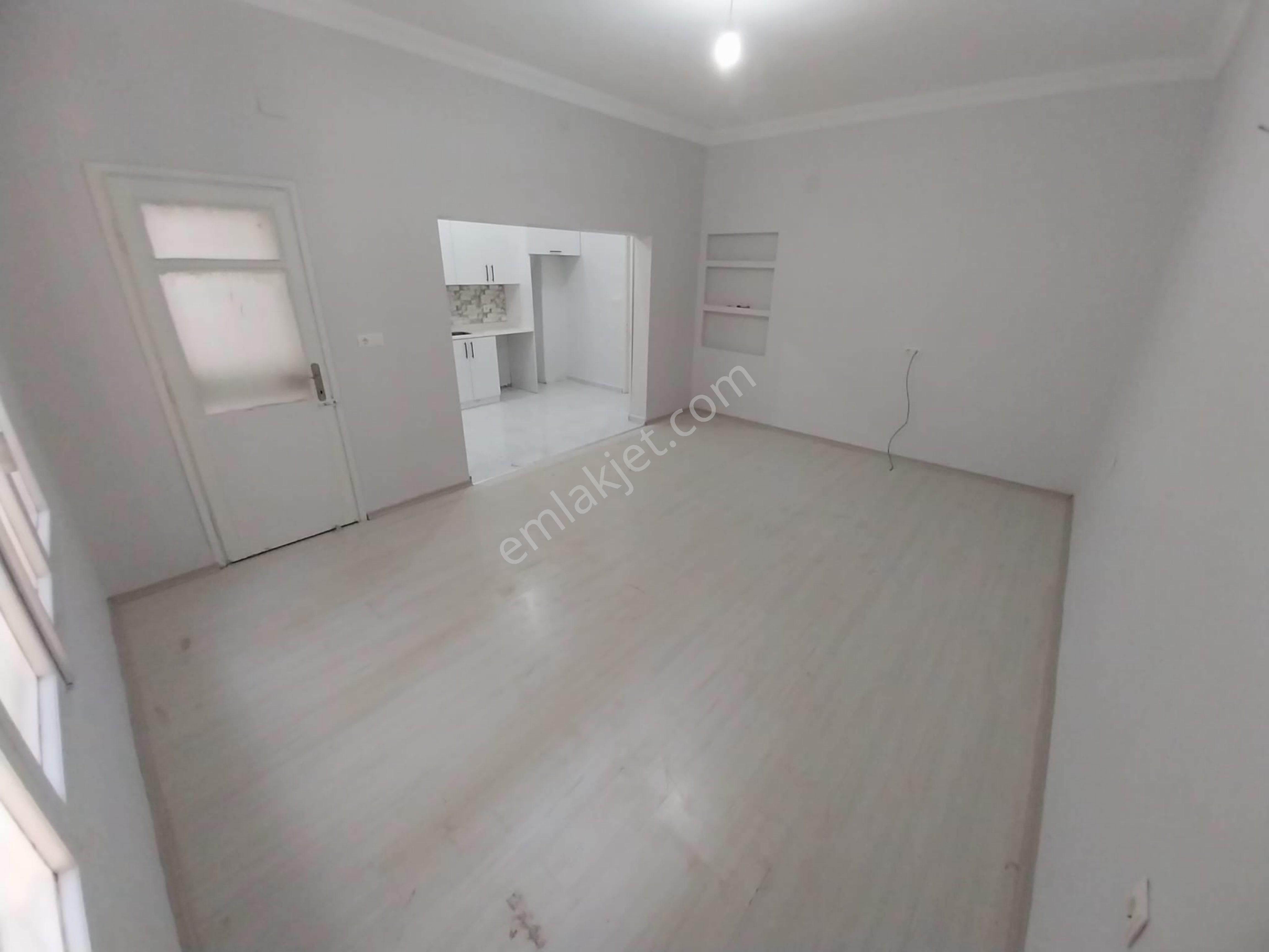 Alfa'dan Barajyolu Hastaneler Üst Geçiti Niv Göz Sokağı Full Yapılı Temiz Cazip Kiralık Daire!!!!! - Görsel 6