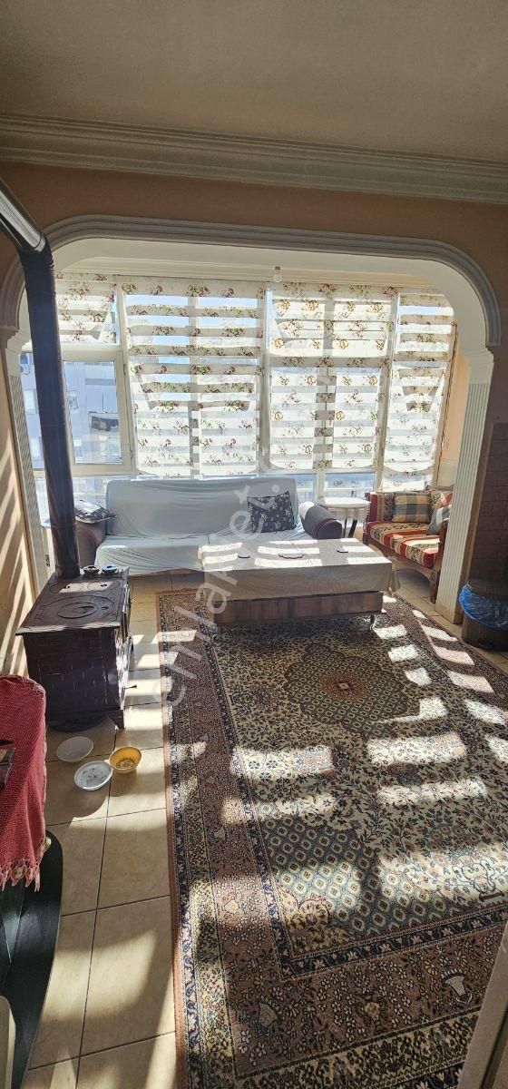 Dokuma Ulus'da Cadde Üzerinde Bulunan 3+1 Asansörlü Arakat - Görsel 27