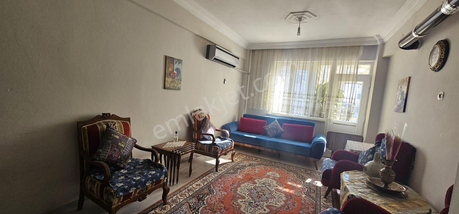 Dokuma Ulus'da Cadde Üzerinde Bulunan 3+1 Asansörlü Arakat - Görsel 35