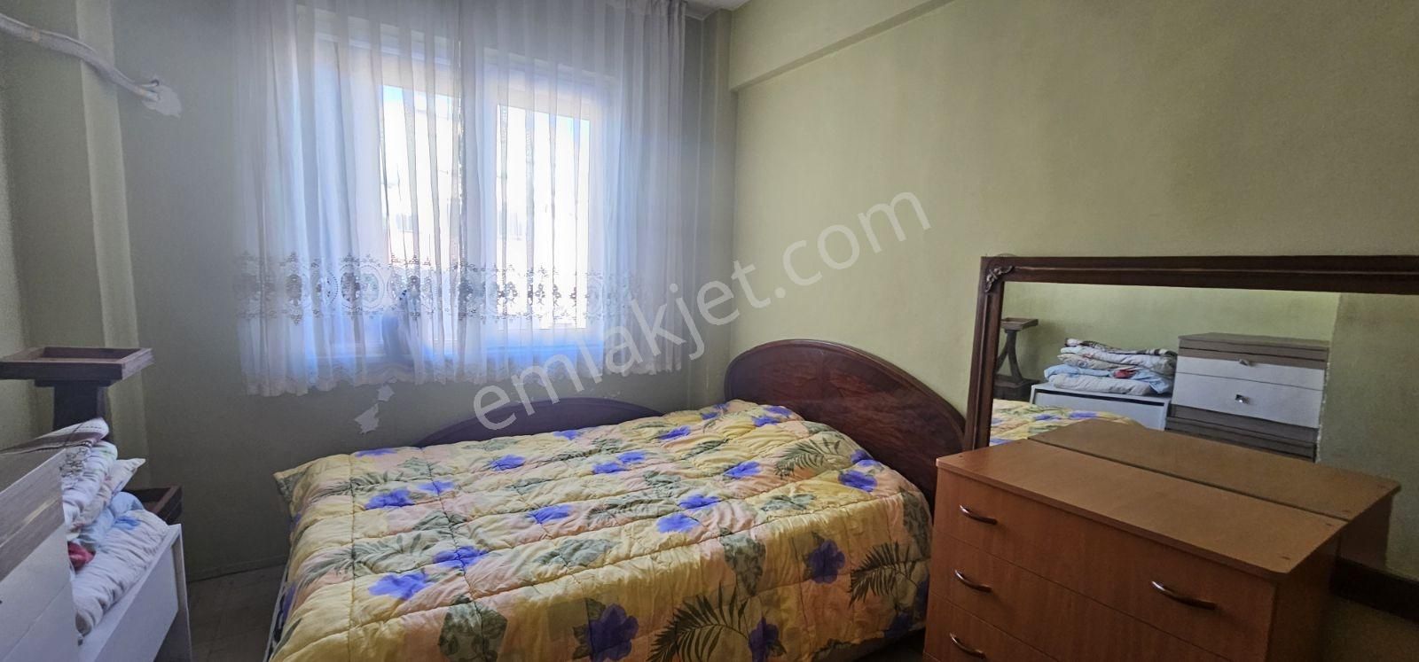 Dokuma Ulus'da Cadde Üzerinde Bulunan 3+1 Asansörlü Arakat - Görsel 13