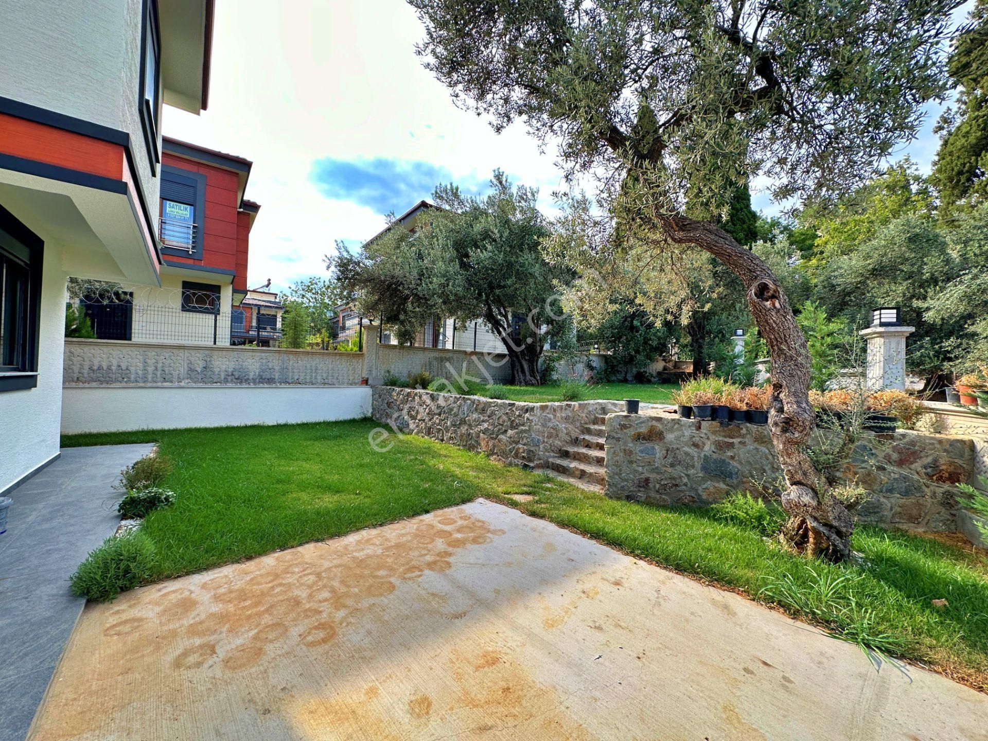 Uytundan Güre Oteller Bölgesinde Mustakil 7+1 Akıllı Lüks Villa - Görsel 30